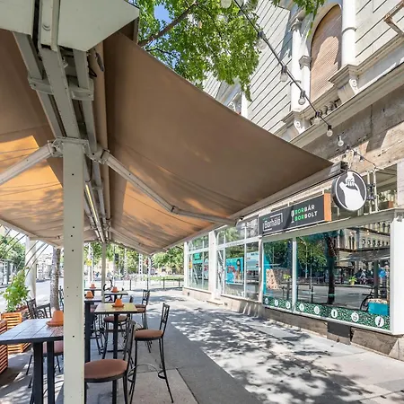 Very - Young - Modern 公寓