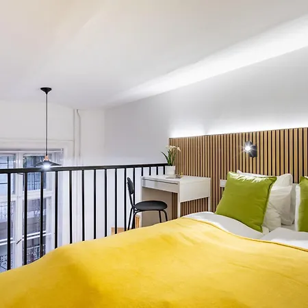 Very - Young - Modern *